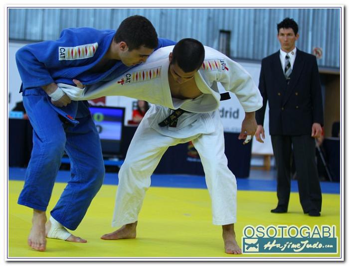 CEU2011 900113